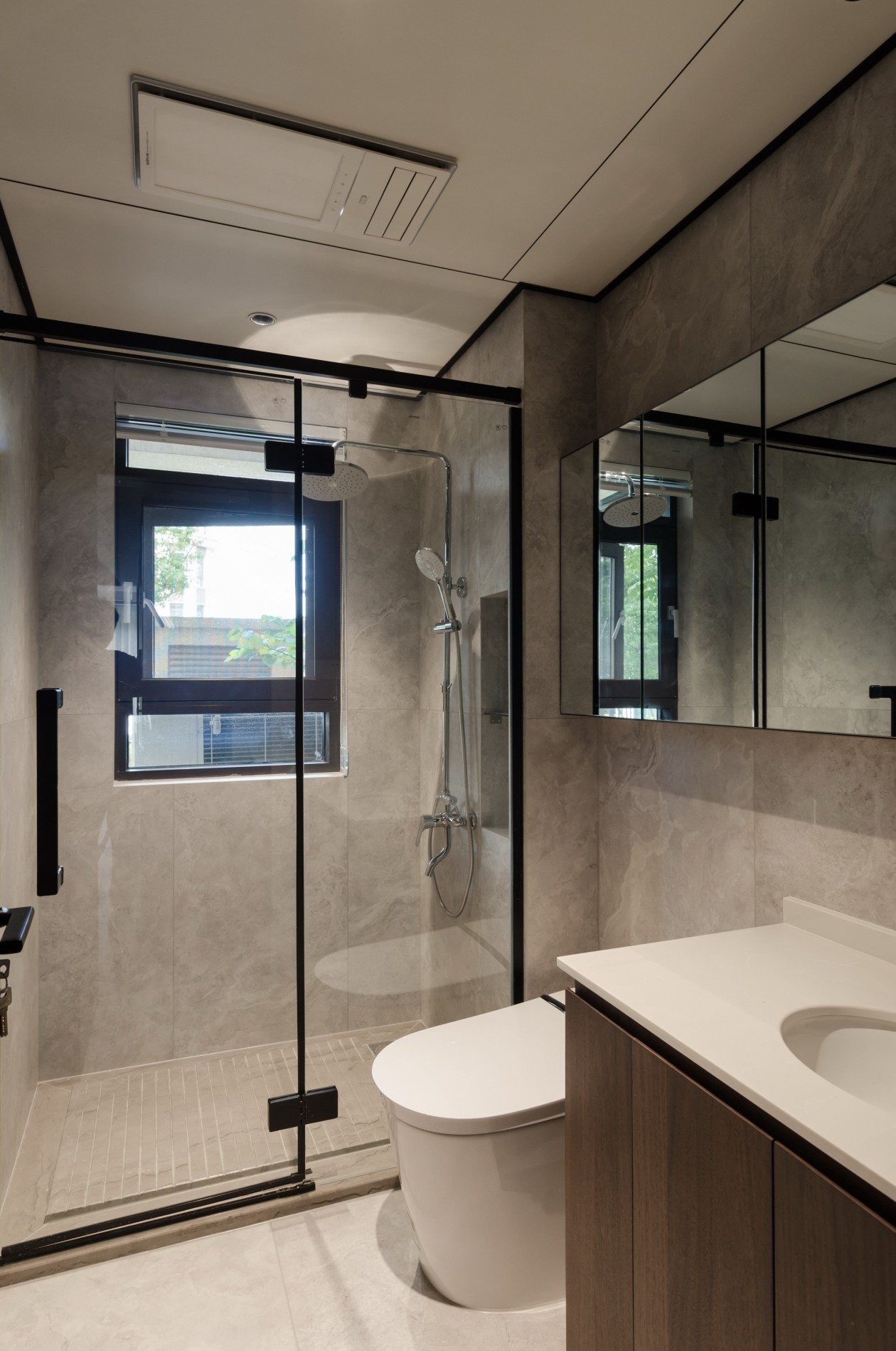 201833zfmh38havic38fl8.jpg.thumb.jpg